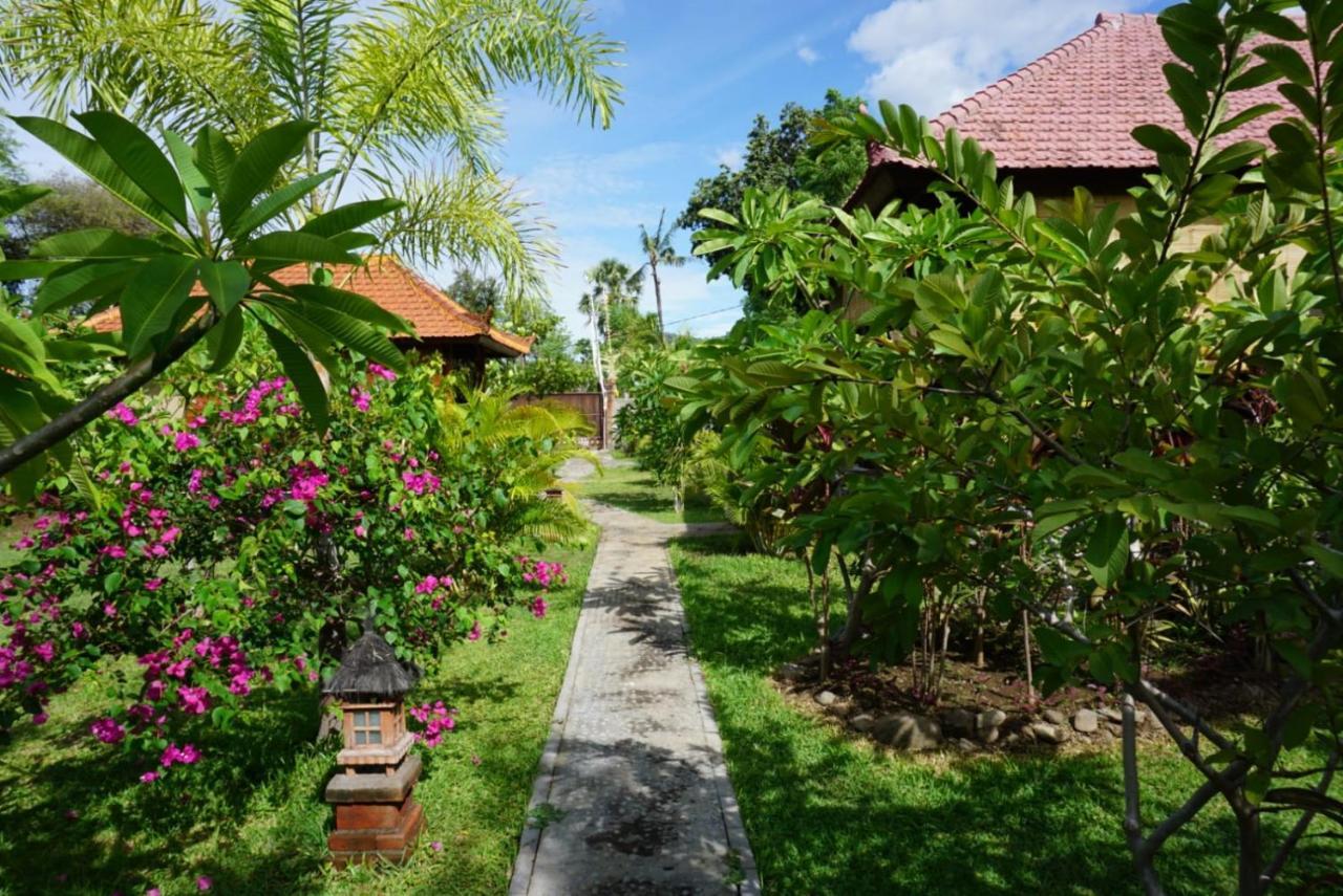 Tegal Sari, Pemuteran- North Bali Hotel Екстериор снимка